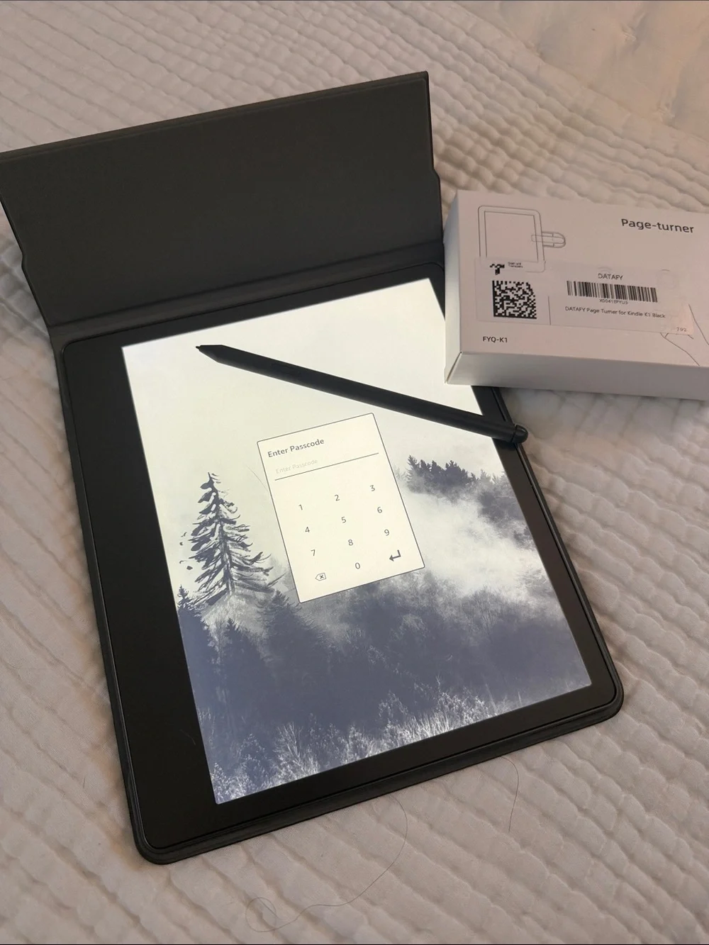 Kindle Scribe with cover, stylus, & page turner. Bundle. Never used.